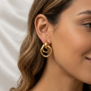 Linked Aura tarnish-resistant and waterproof gold interlock stud earrings